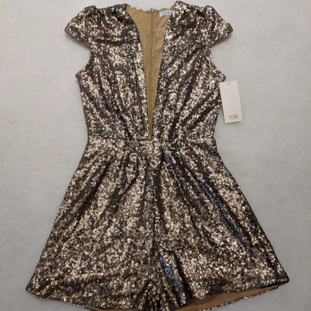 Tobi Sequin Deep-V Champagne Glam Romper - S